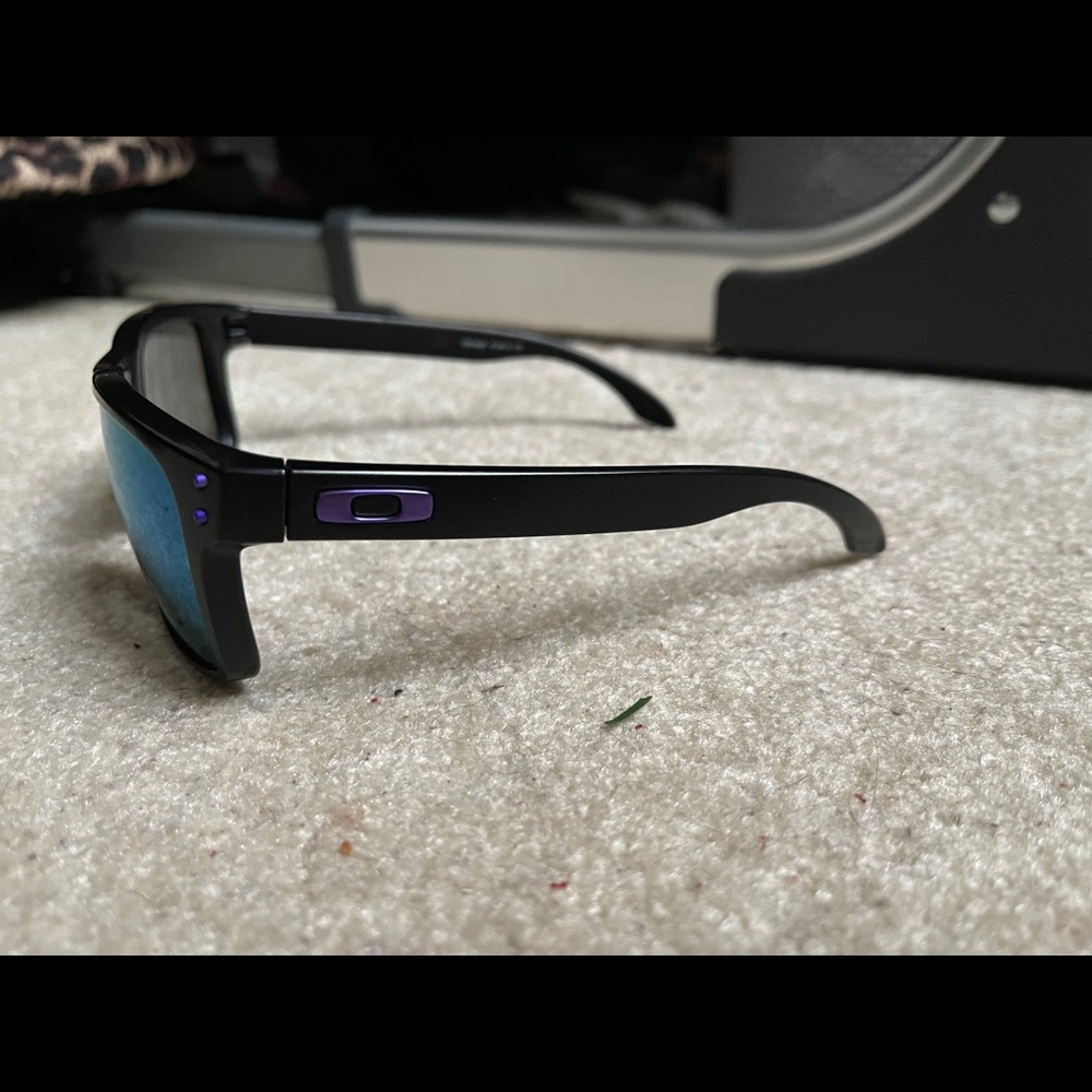 These are Oakley sunglasses. I just bout them last year.